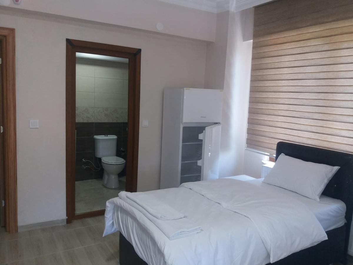 ארזינג'אן Zseven Butik Otel מראה חיצוני תמונה