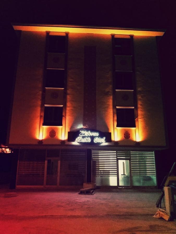 ארזינג'אן Zseven Butik Otel מראה חיצוני תמונה