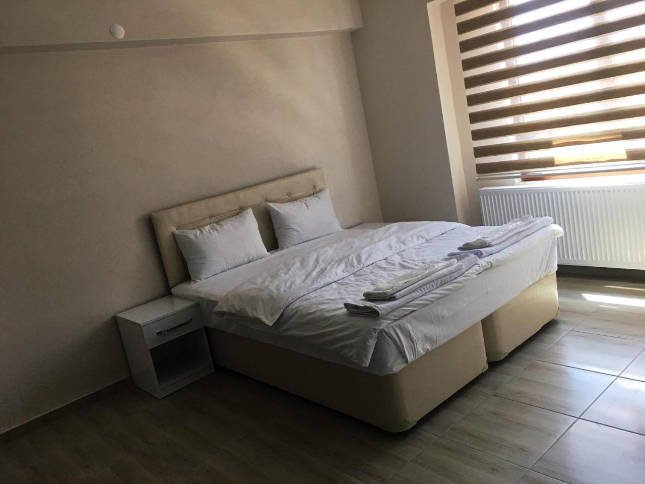 ארזינג'אן Zseven Butik Otel מראה חיצוני תמונה