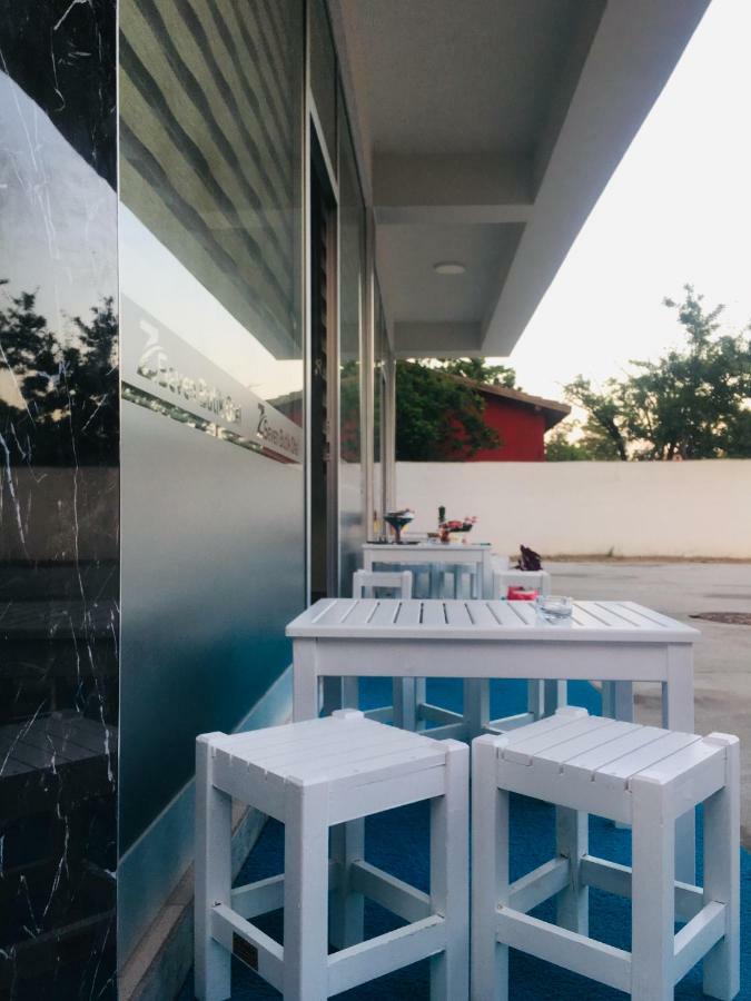 ארזינג'אן Zseven Butik Otel מראה חיצוני תמונה
